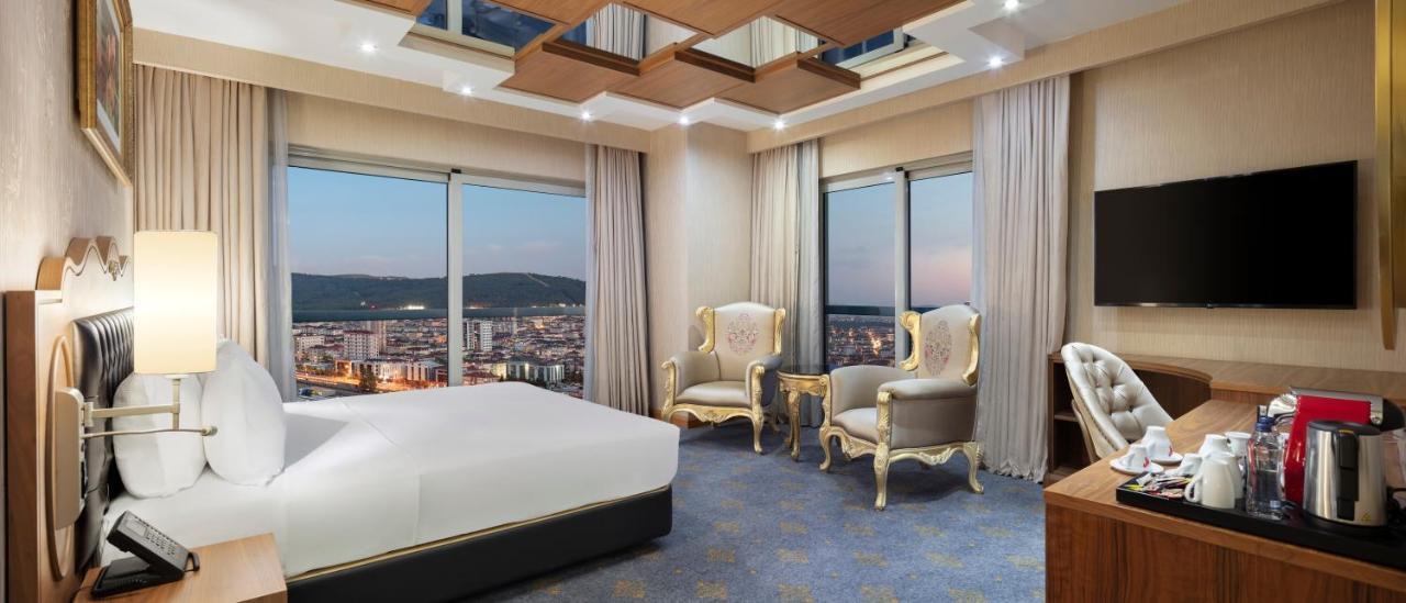 Doubletree By Hilton Istanbul Atasehir Hotel & Conference Centre المظهر الخارجي الصورة