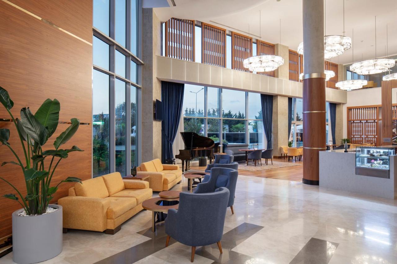 Doubletree By Hilton Istanbul Atasehir Hotel & Conference Centre المظهر الخارجي الصورة