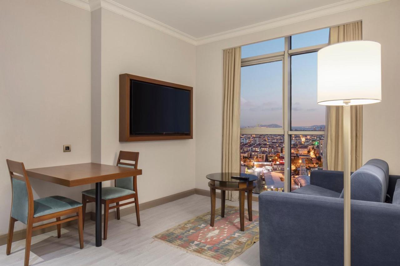 Doubletree By Hilton Istanbul Atasehir Hotel & Conference Centre المظهر الخارجي الصورة