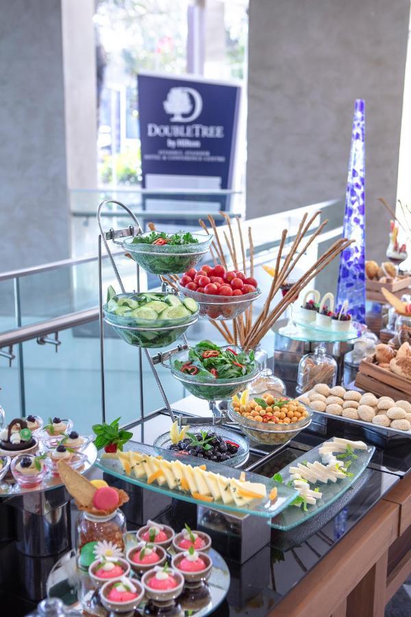 Doubletree By Hilton Istanbul Atasehir Hotel & Conference Centre المظهر الخارجي الصورة