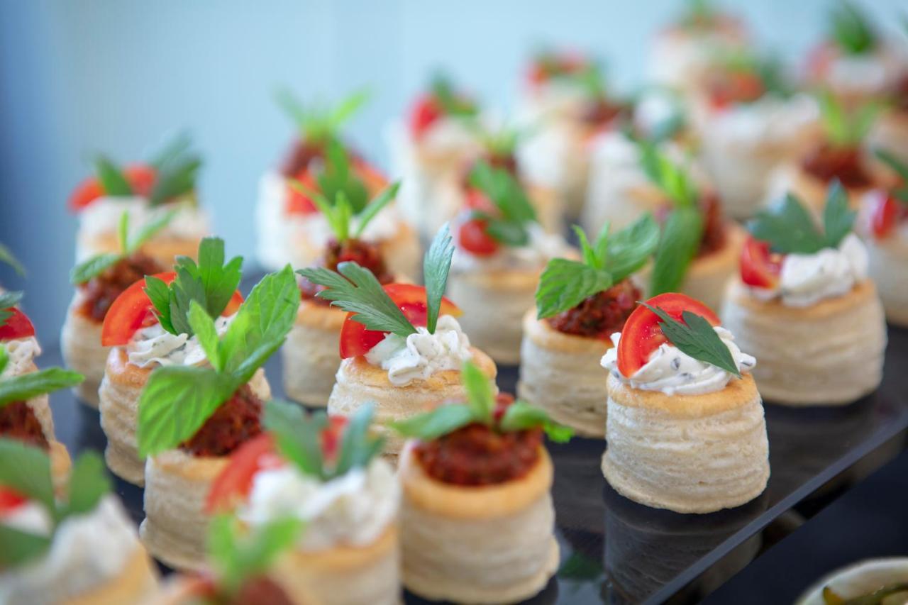 Doubletree By Hilton Istanbul Atasehir Hotel & Conference Centre المظهر الخارجي الصورة